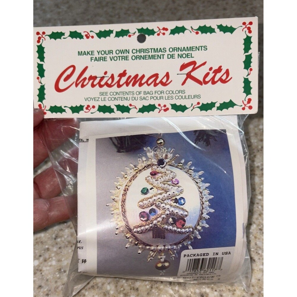 Merri Mac Vintage crystal & gold tree beaded ornament kit. Makes 1 ornament. New